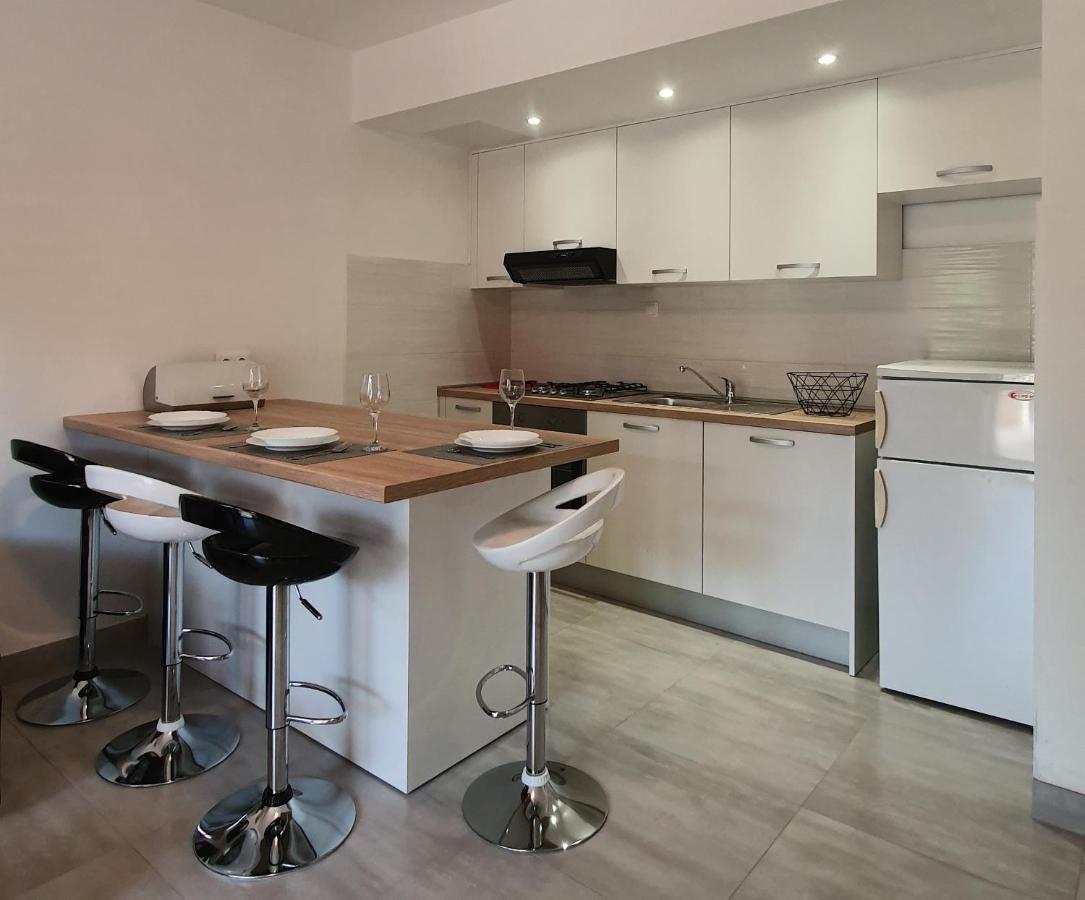 Apartments Grskovic G. Setaliste Šilo Zewnętrze zdjęcie